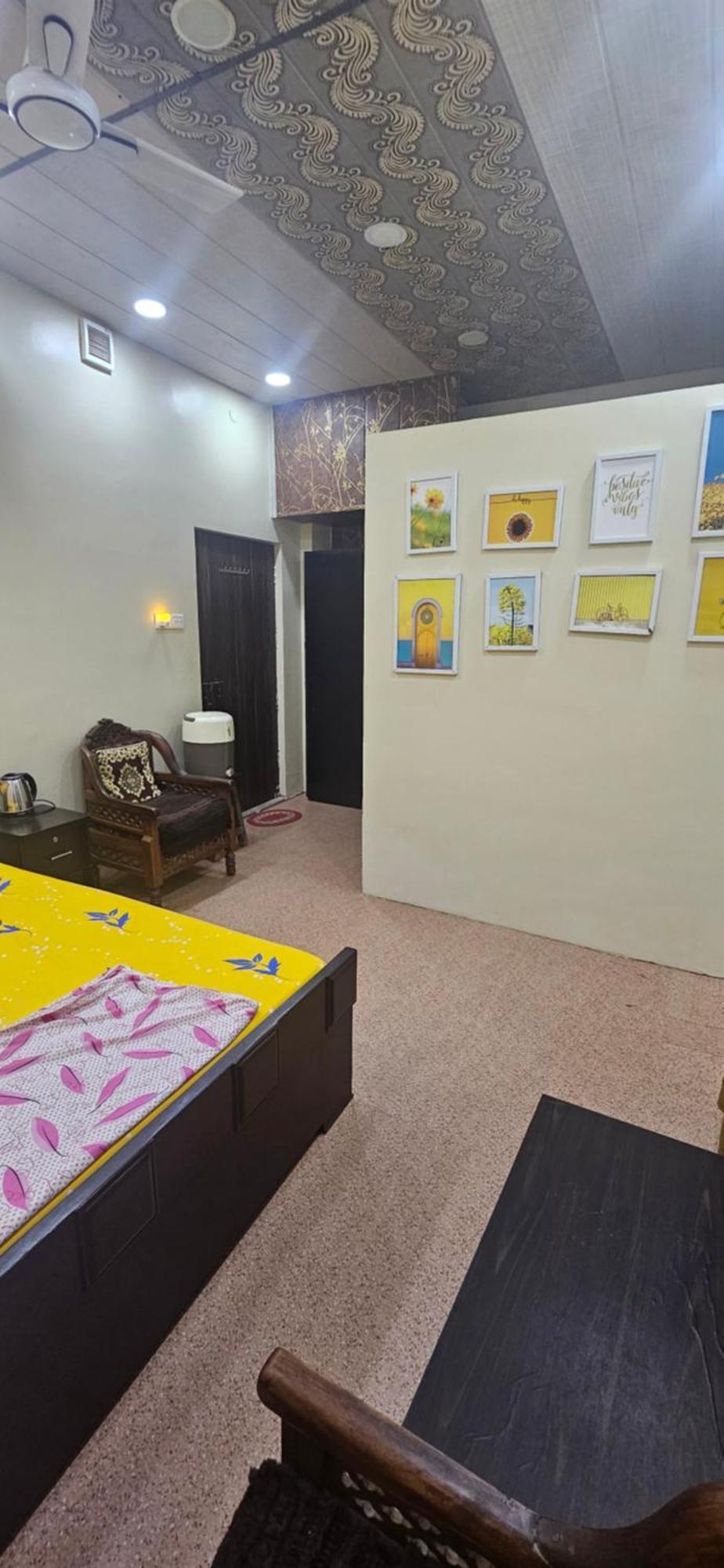 Apartamento Kashi Shree Varanasi Exterior foto